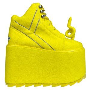 Y.R.U. Laa Laa Qozmo Yellow Fuzzy Fleece Teletubbies Platform Sneakers (NIB) 7M